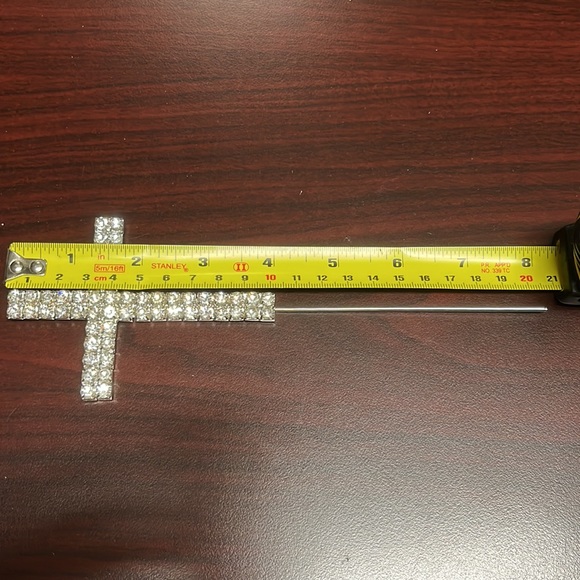 Rhinestone cake topper - Picture 6 of 6